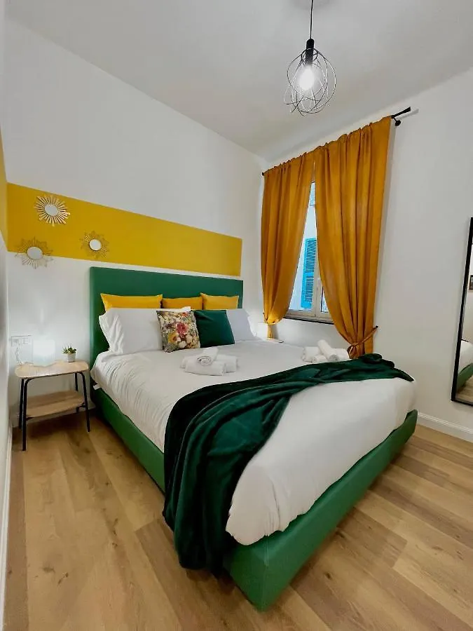 Happy Family Apartments San Luca Genoa 0*,  Italy